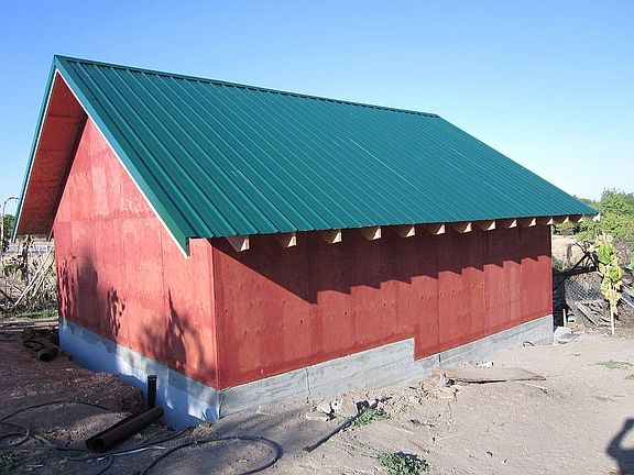 460 sq ft utility building