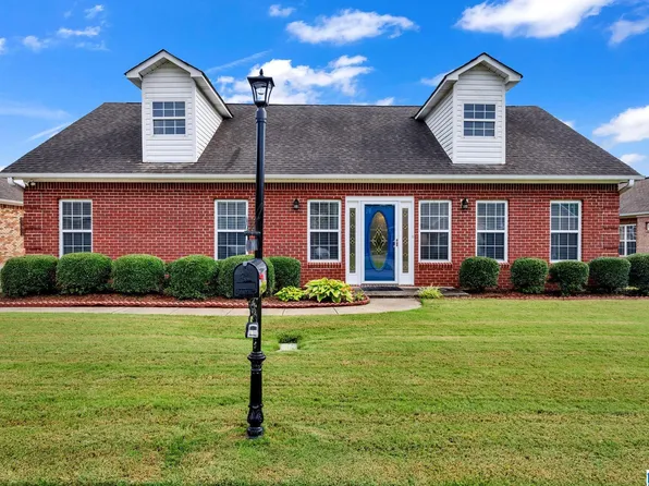 180 Morning Glory Dr, Pell City, AL 35128