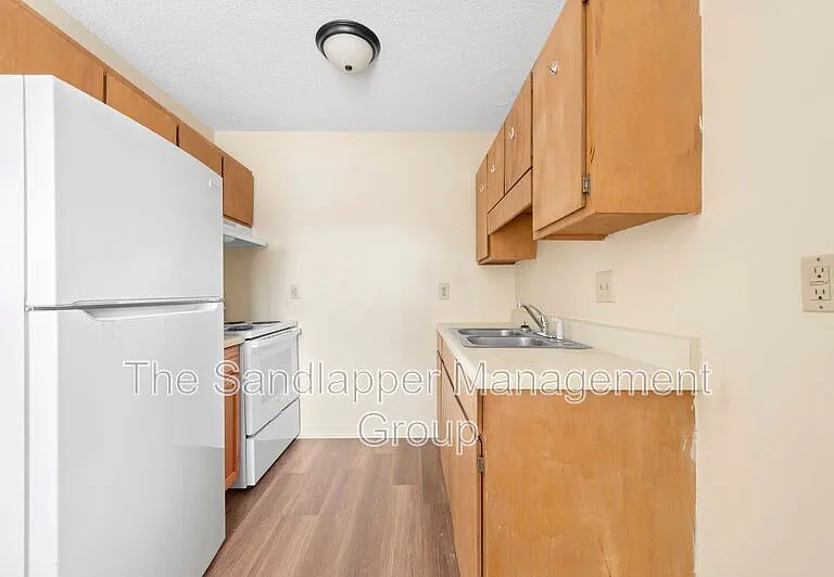 1202 Bexley St #C — Photo 4