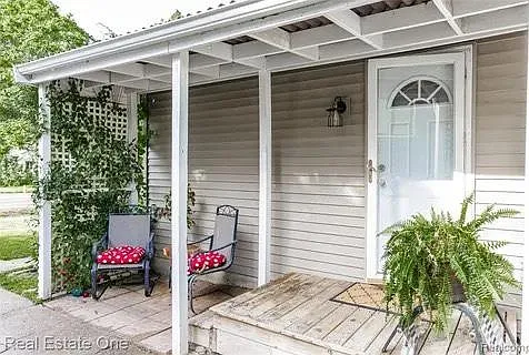 718 Miller Rd — Photo 12