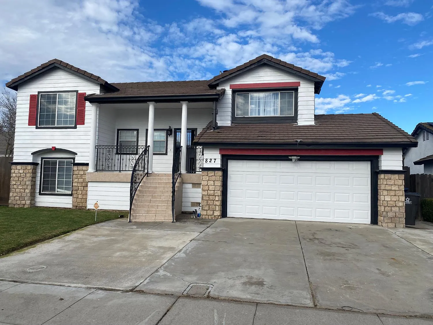 827 Saint Andrew St photo 1
