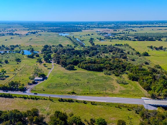 3rd image of Fm 455 E