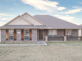 210 Honeysuckle St, Alma, AR 72921
