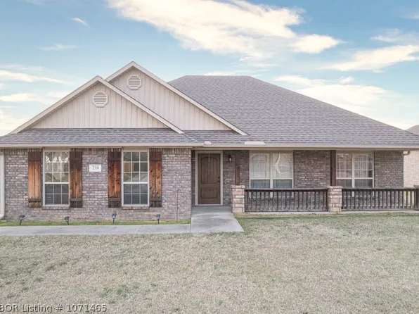 210 Honeysuckle St, Alma, AR 72921