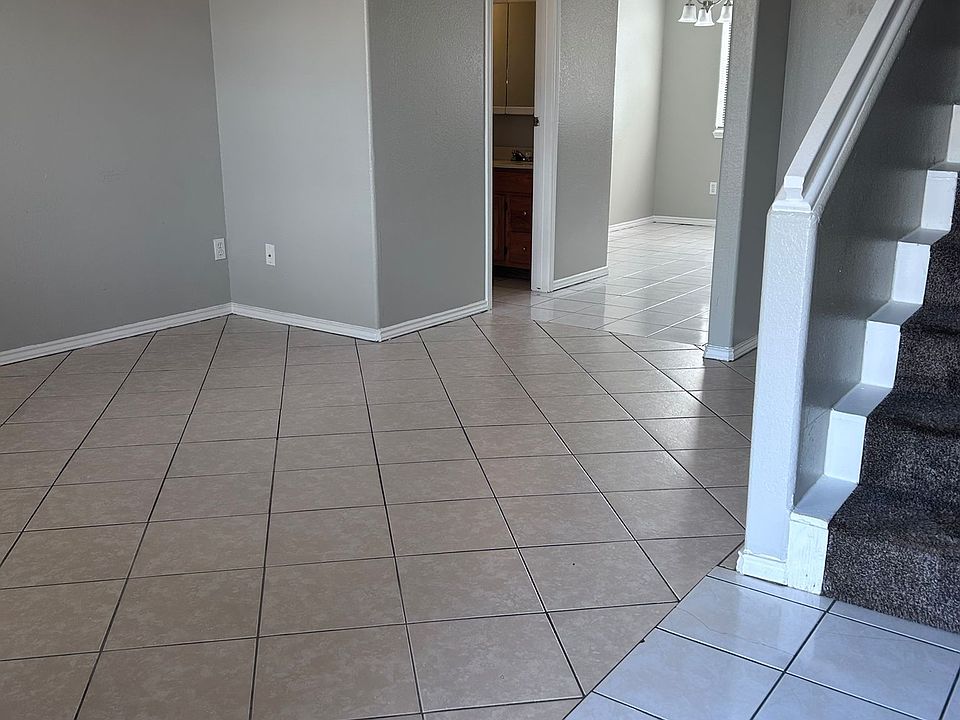 1st image of 2412 W Elisa Ln #11
