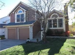 12405 S Mullen Cir, Olathe, KS 66062