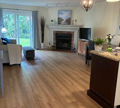 5th image of 55 Trott Blvd #131