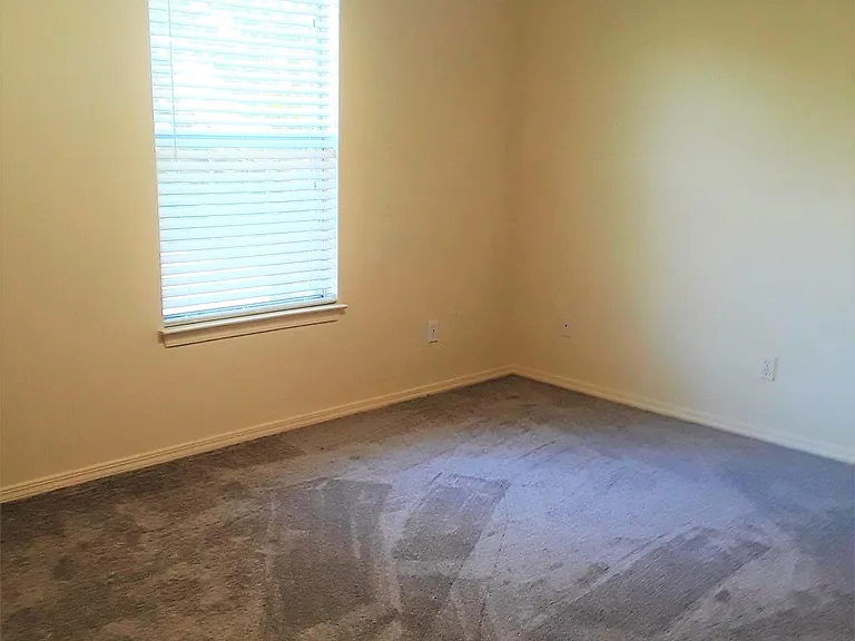 1211 N Oakland Ave #3 — Photo 7