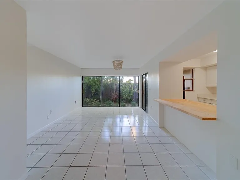 890 N Village Dr #103 — Photo 9