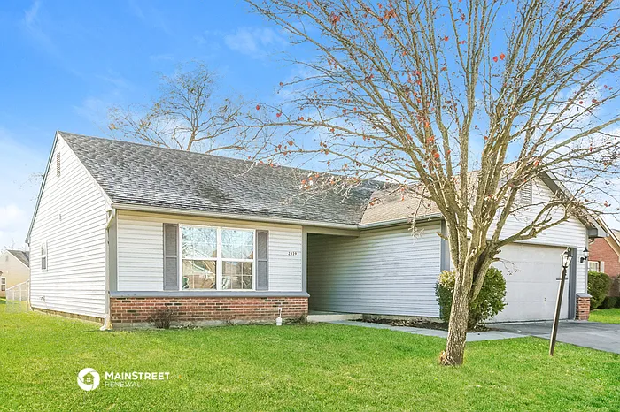 2839 Hazelview Ln photo 1