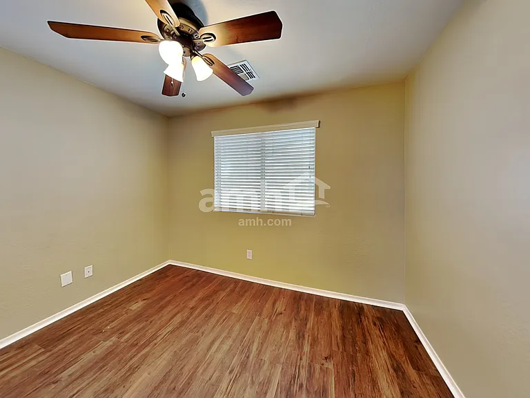 5332 W Jones Ave — Photo 14
