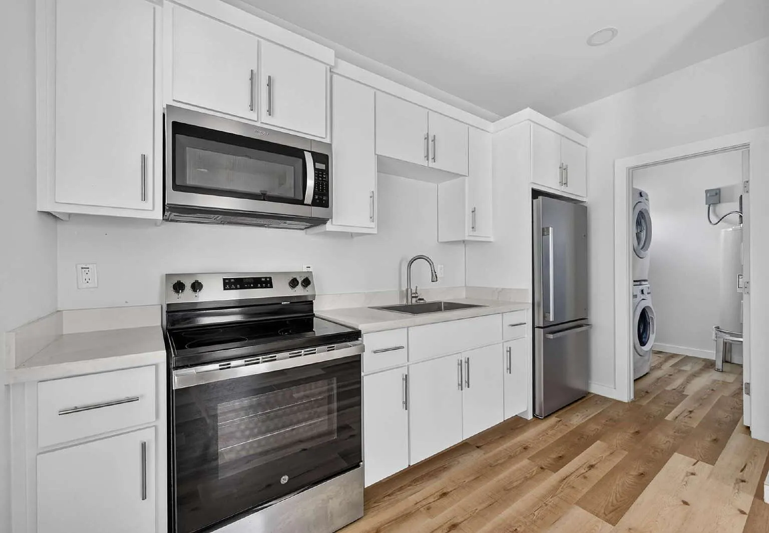 2 bed, 2.0 bath, $1,000 — Photo 4