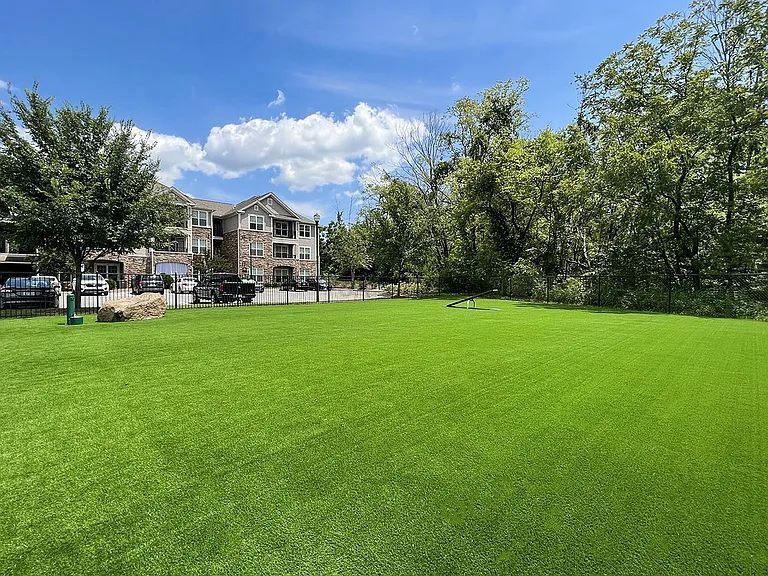Legacy Concord Apartments — Photo 3