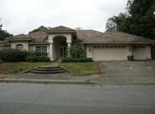 652 W Palm Valley Dr, Oviedo, FL 32765