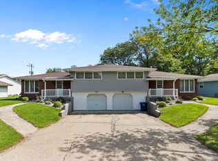 1567 Maloa St, Menasha, WI 54952