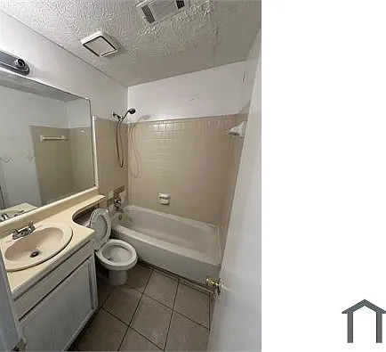 437 Saint Ives Sq — Photo 10