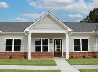 502 Apple Jack Ct #B15, Cornelia, GA 30531