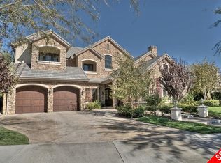25871 Shady Oak Ln, Santa Clarita, CA 91381