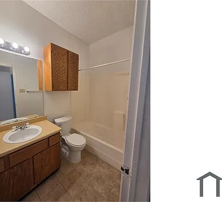 2423 W Slaughter Ln #D — Photo 19