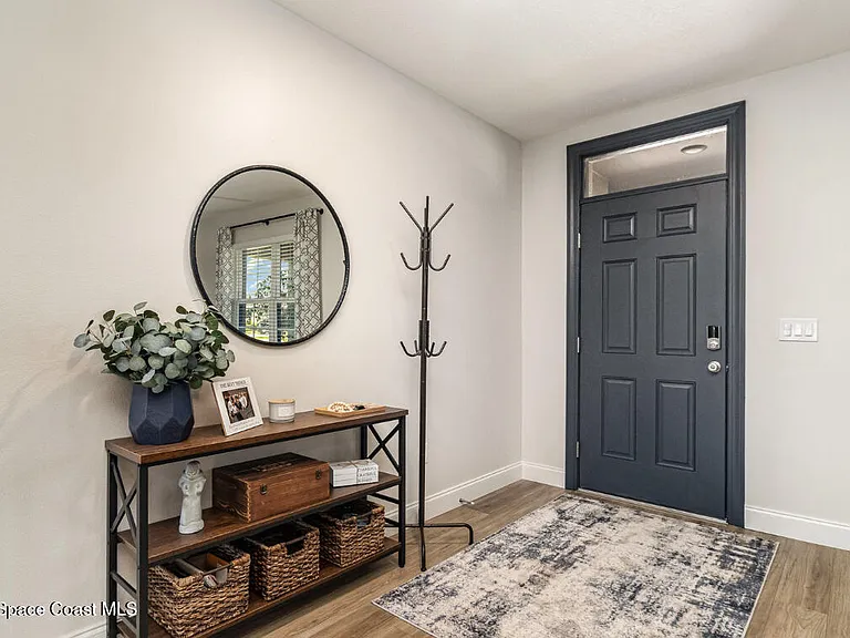 7389 Tourmaline Dr — Photo 4