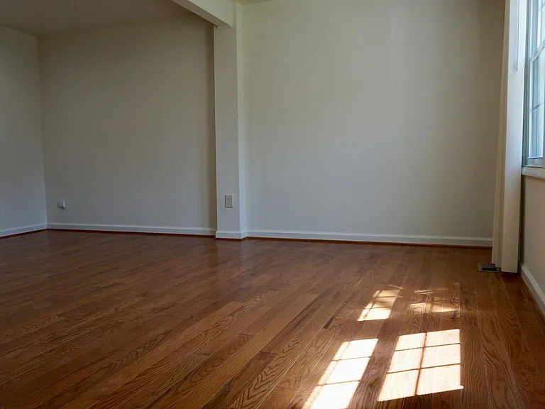 8179 Curving Creek Ct — Photo 7