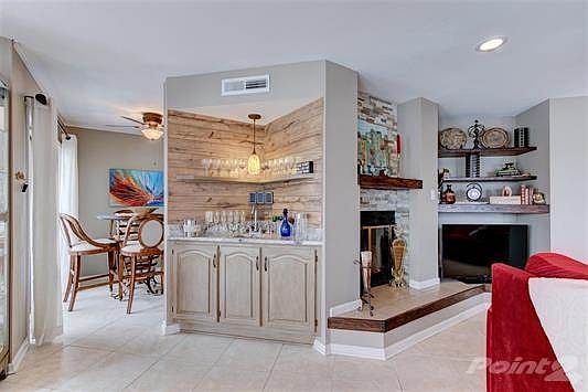 5th image of 101 Long Island Dr APT 501