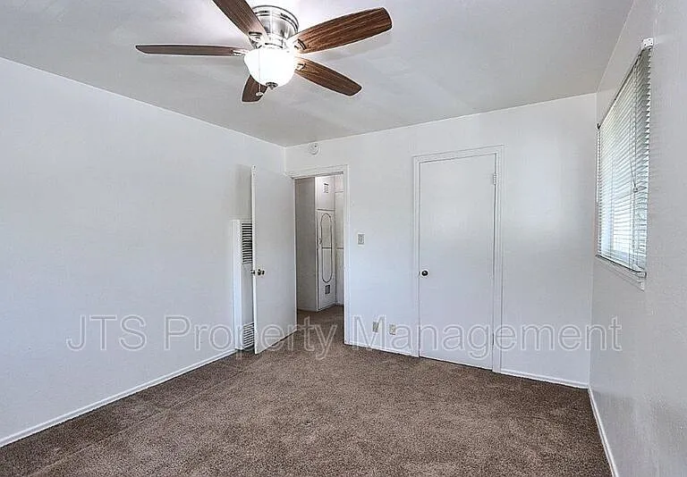4439 V St #6 — Photo 41