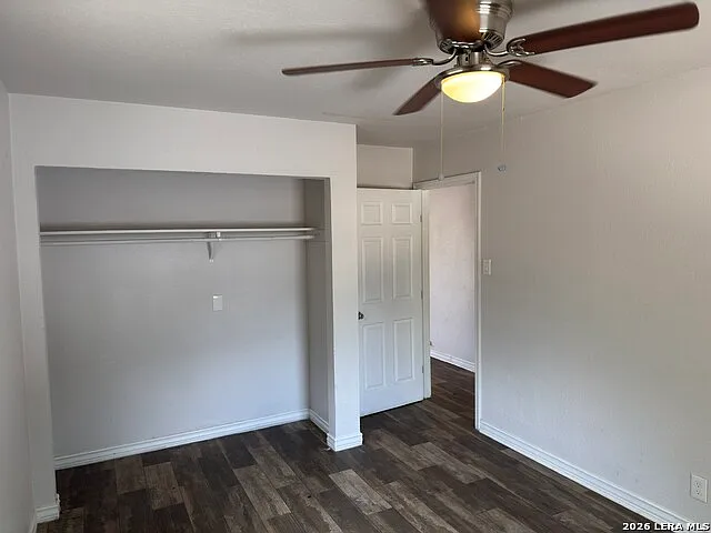 2 bed, 1.0 bath, 4398 sqft, $800 — Photo 3