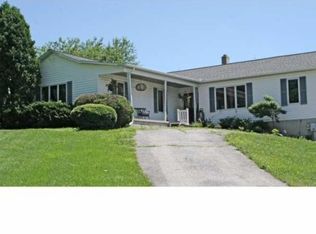 28 Bollinger Rd, Elverson, PA 19520