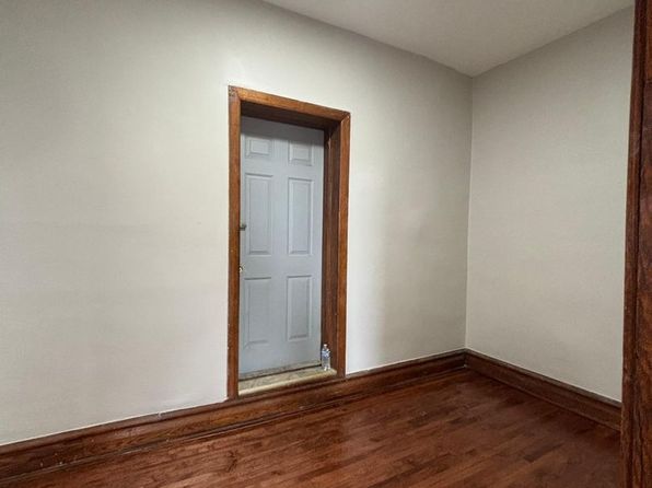 2500 S Millard Ave #3R