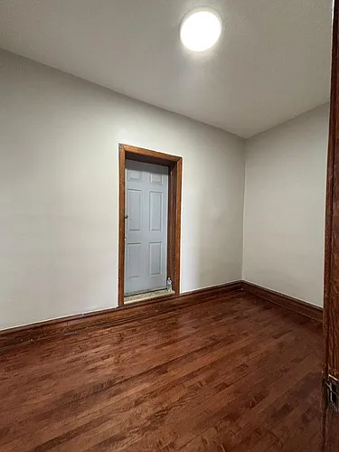 2500 S Millard Ave Photo 1