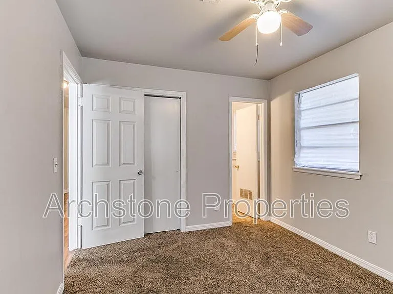 1424 Tanglewood Dr — Photo 29