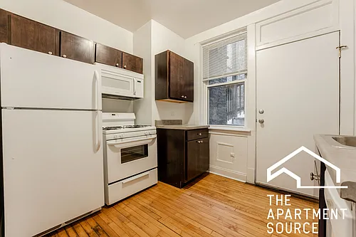 2919 W George St Photo 1