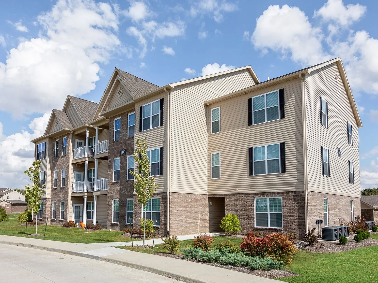 Overture Flats | Specials Available — Photo 3
