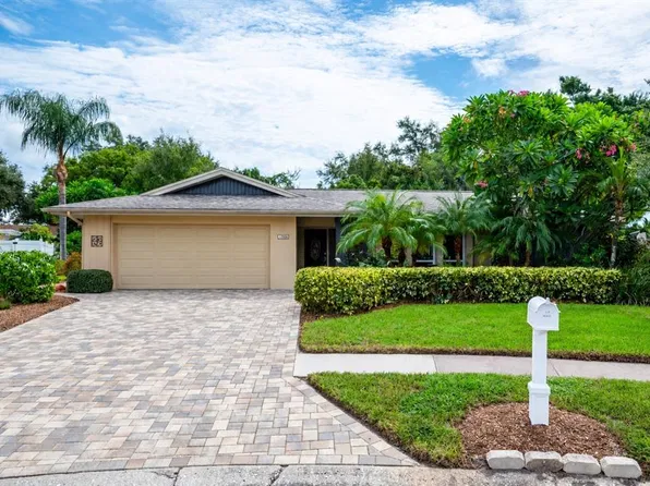 13906 105TH AVENUE, LARGO, FL 33774