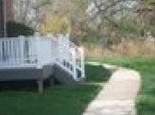 621 S Avondale Rd, Dundalk, MD 21222