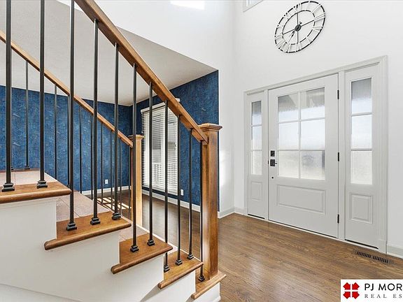 5th image of 12556 Bristol Cir
