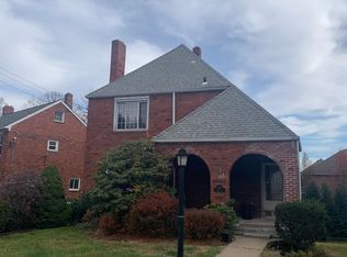 2955 Fernwald Rd, Pittsburgh, PA 15217