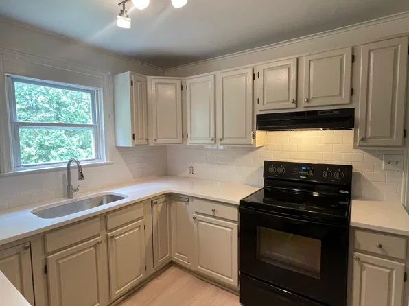 3502 N 6th St, Harrisburg, PA 17110
