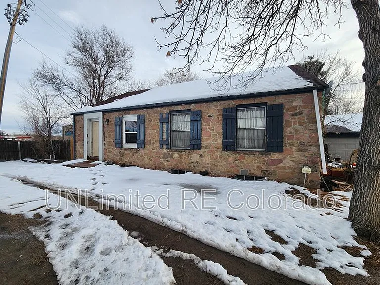 1460 Kipling St — Photo 2