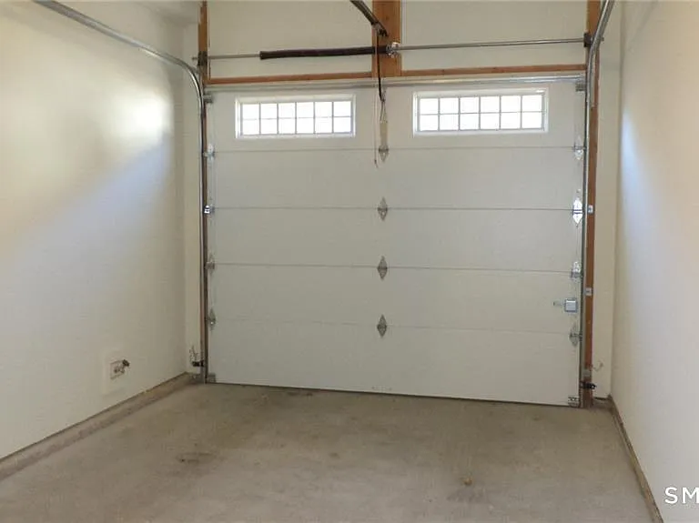 33 Maple Ave #B — Photo 26