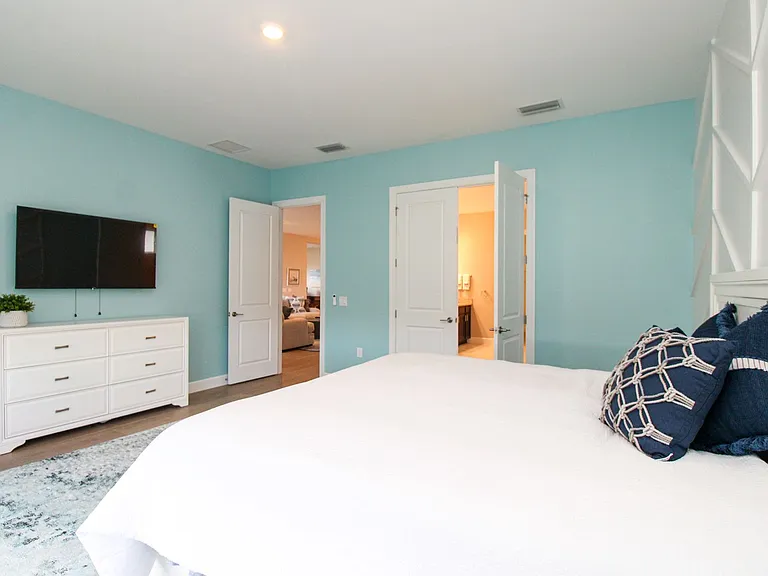 15765 Cortina St — Photo 35