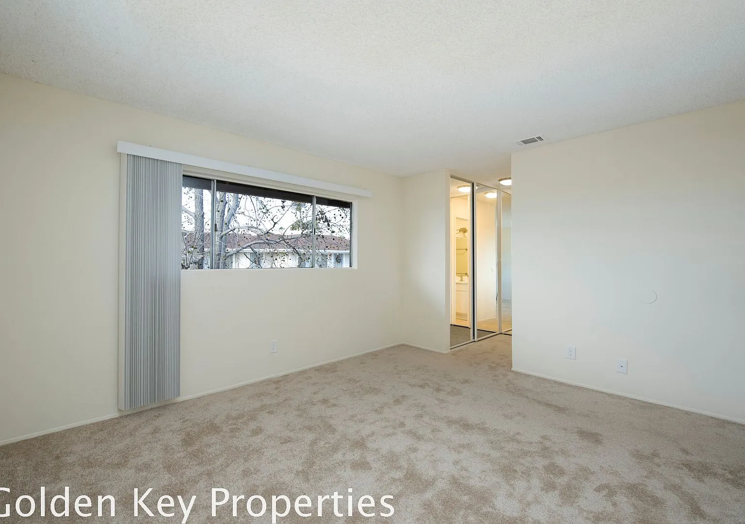 1574 - 1222 Palomar Place — Photo 3
