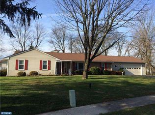 10 Tanglewood Ct, East Norriton, PA 19403
