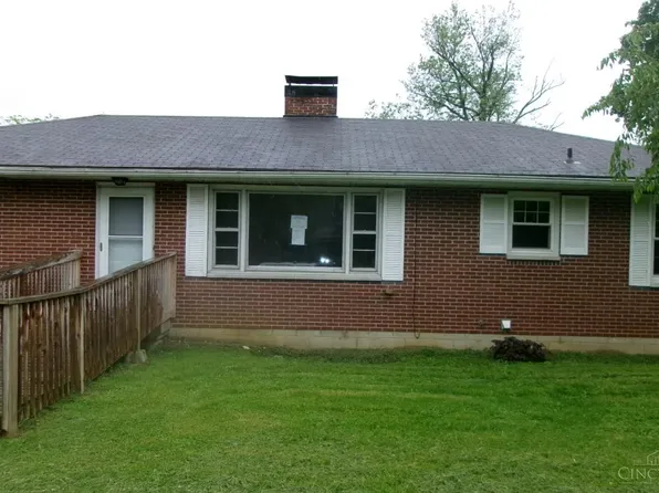 84 E Ruby Ave, Wilmington, OH 45177