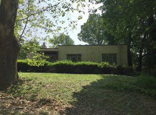 322 N Beaver St, New Castle, PA 16101