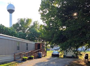 507 Delaware, Longton, KS 67352