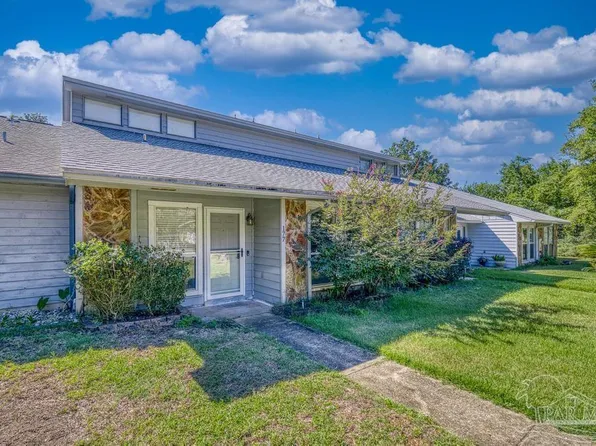 177 Kevin Dr, Gulf Breeze, FL 32561