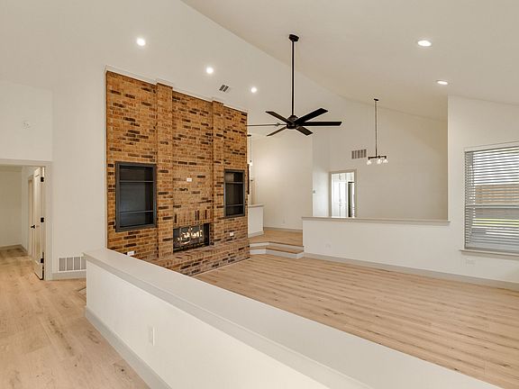 4th image of 16726 Cleary Cir