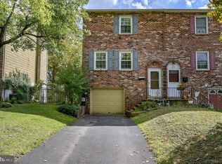 528 Valley Ln, Souderton, PA 18964